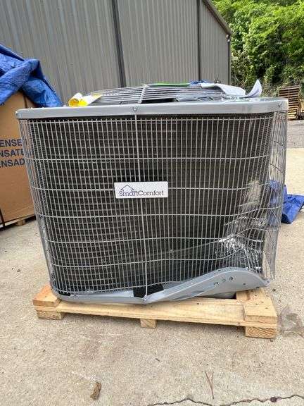 Smart Comfort 1.5 Ton Heat Pump image