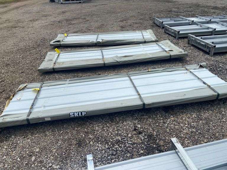 SKLP Unused 10FT Metal Panels-100 Count