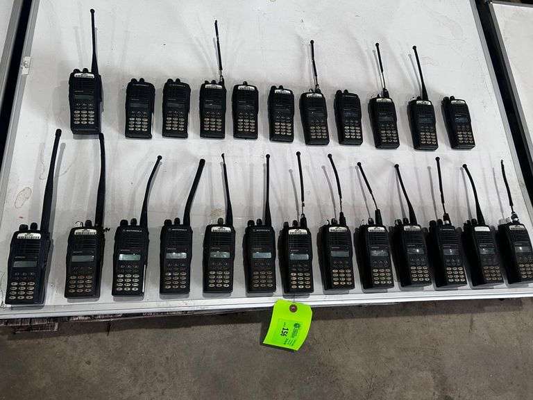 (14) "MOTOROLA" MTX9250 WITH BATTERY,(10 WITHOUT BATTERIES image