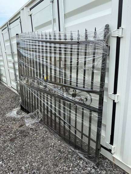 2025 Miva Unused Decorated Entrance Gates