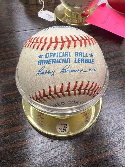 Rawlings Official Major League Baseball in Stand image