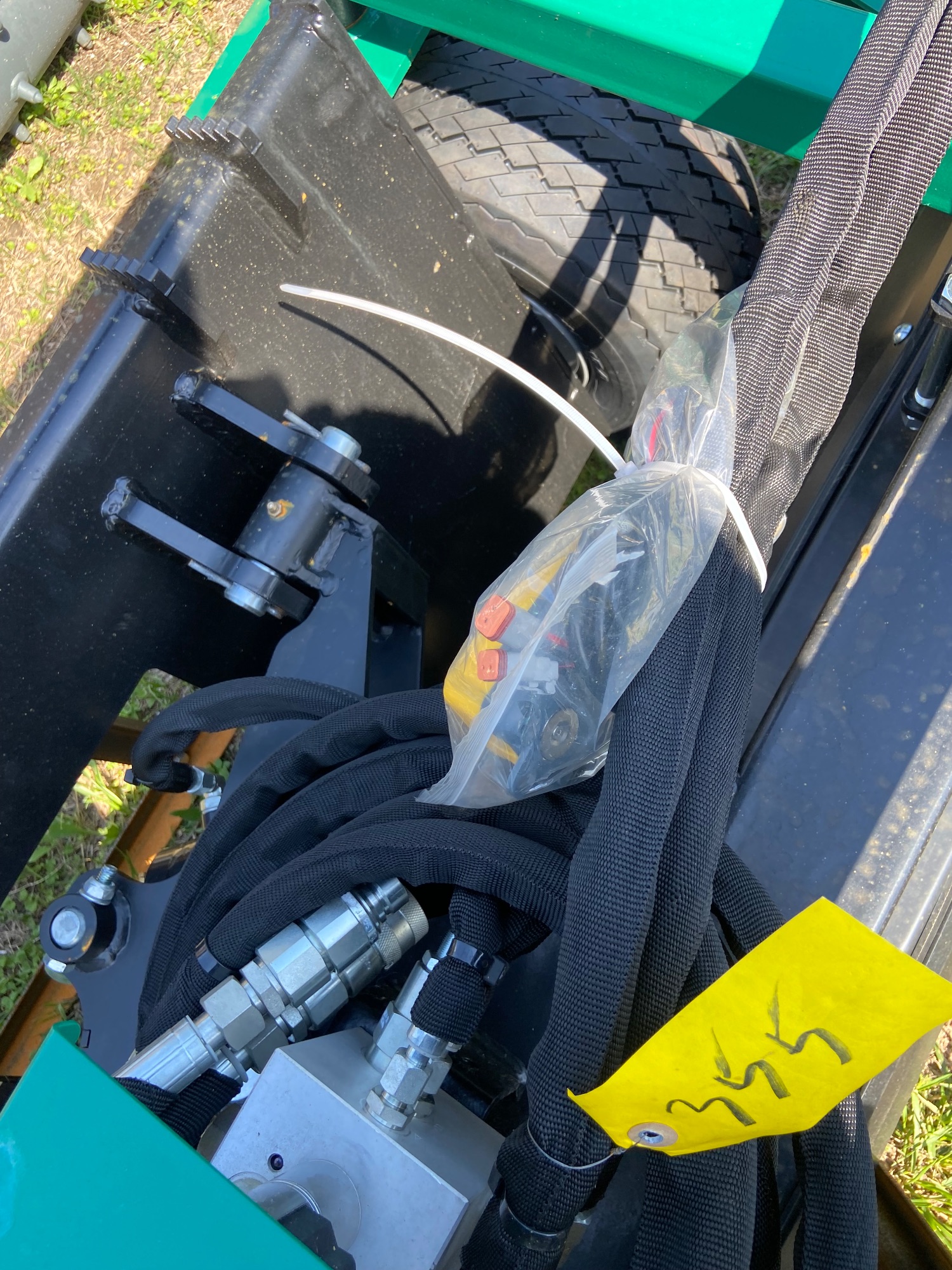 Lot image 5