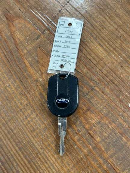 2013 Ford F-250 Super Duty Lariat 4x4 Pickup