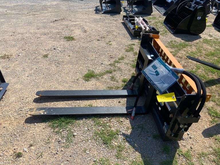 2025 Wolverine Unused PFA-11-3300G  Skid Steer Pallet Fork Hydraulic Adjustable