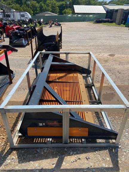 2025 Landhonor Unused RSB-14-80W 80" Skid Steer Rock Screening Bucket