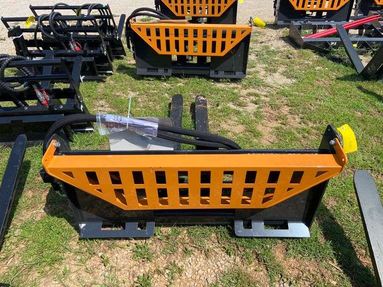 2025 Wolverine Unused PFA-11-3300G  Skid Steer Pallet Fork Hydraulic Adjustable