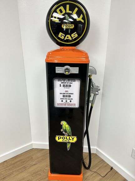 Polly gas reproduction gas pump with glass globe