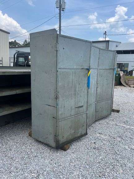 4-Door Steel Unit with Shelves and Storage Bins - 121in L x 24.5in W x 72in H