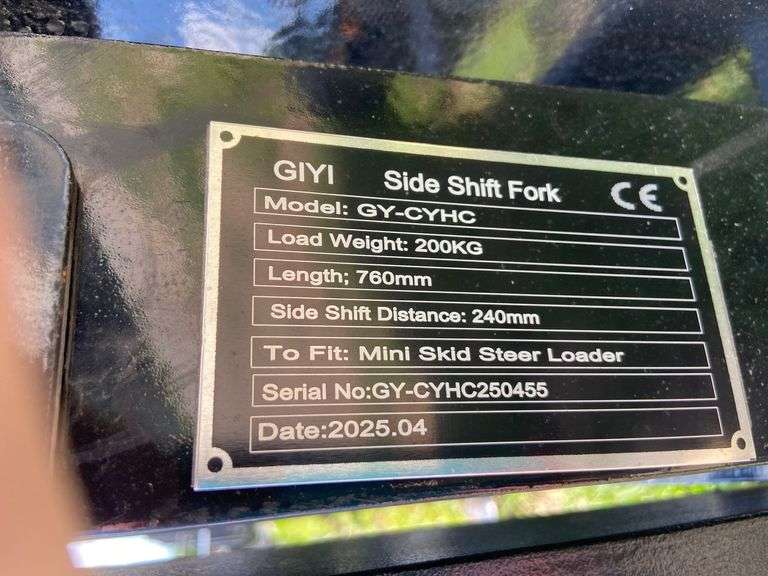 2025 GIYI Unused GYD-CYHC  Mini Skid Steer Side Shift Fork