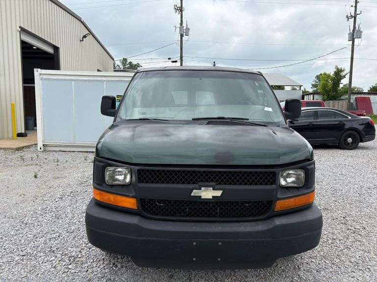 2012 Chevrolet Express 3500 LS 2WD