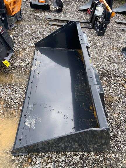 2025 Wolverine Unused TDB-11-72W Skid Steer Duty Bucket