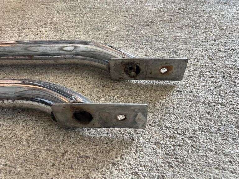 Chrome Tubular Long Truck Bed Rails - 75in