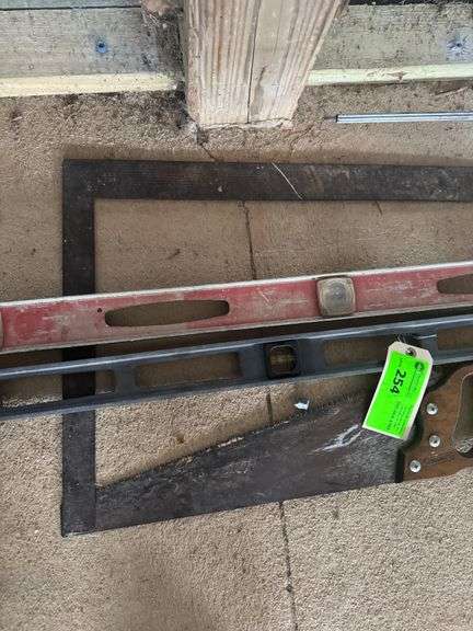 Lot - Woodworking Tools - Levels, Hand Saw, Etc