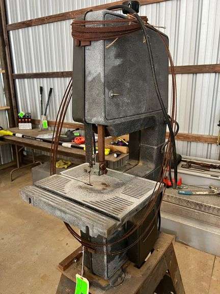 Craftsman 12in Belt Drive Band Saw-Sander