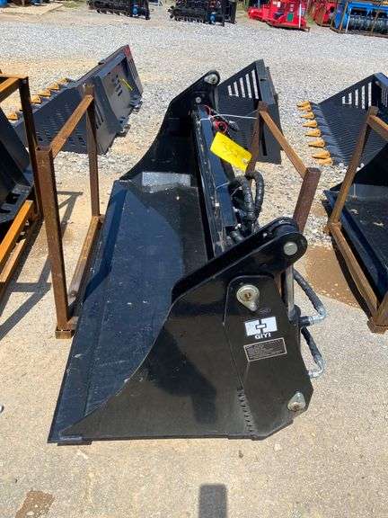 2025 GIYI Unused GY-KH72F Skid Steer 4 in 1 Combination Bucket