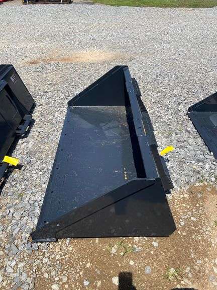 2025 Wolverine Unused TDB-11-72W Skidsteer Track Duty Bucket