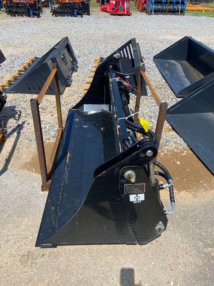2025 GIYI Unused GY-KH72F Skid Steer 4 in 1 Combination Bucket