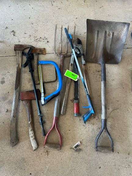 Lot - Yard Tools