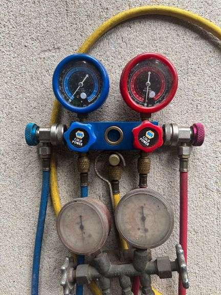 A/C Manifold Gauge Set with Hoses