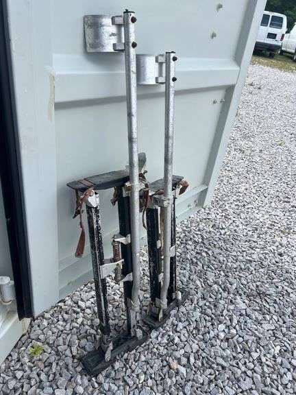 Renegade Pro Drywall Stilts