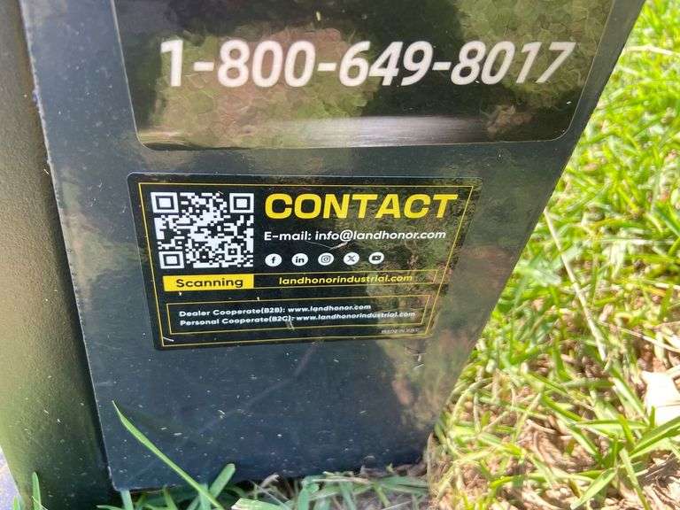2025 Wolverine Unused MPF-11-2500G Mini Skid Steer Pallet Fork