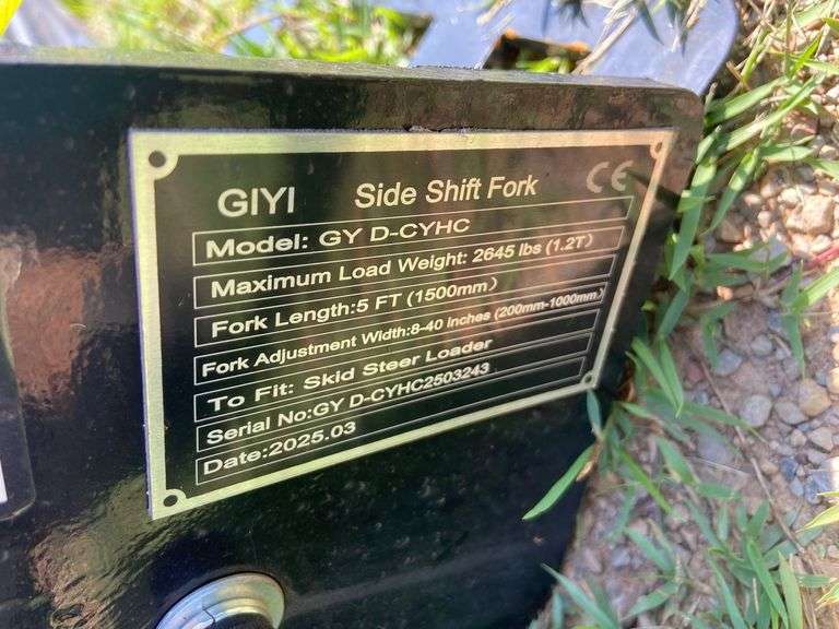 2025 GIYI Unused GYD-CYHC Mini Skid Steer Side Shift Fork