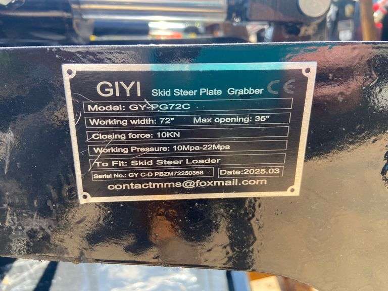 2025 GIYI Unused GY-PG72C Skid Steer Plate Grabber-Grapple