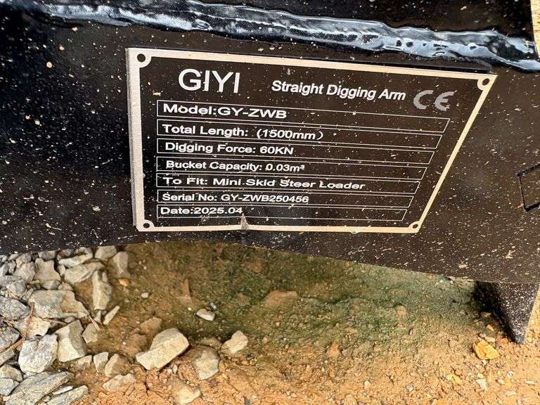 2025 GIYI Unused GY-ZWB Mini-Skidsteer Straight Digging Arm