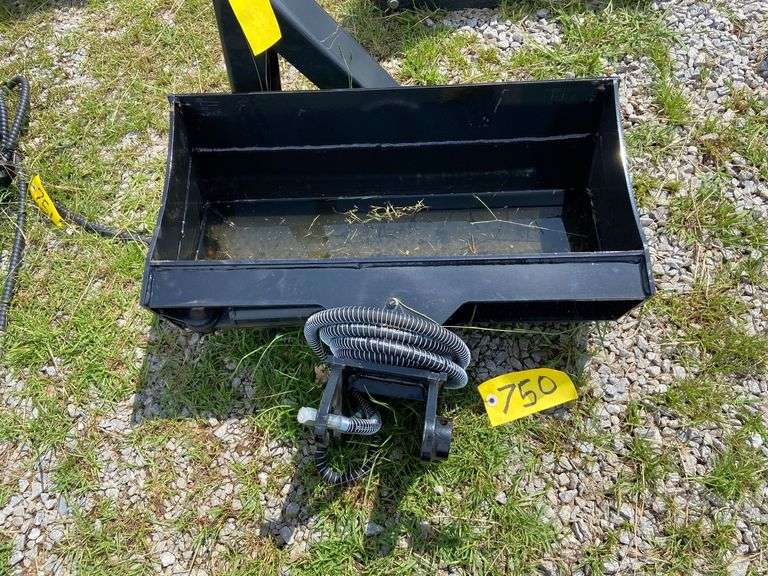 2025 GIYI Unused 3T 32" Hydraulic Tilt Bucket