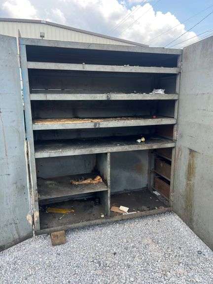 4-Door Steel Unit with Shelves and Storage Bins - 121in L x 24.5in W x 72in H