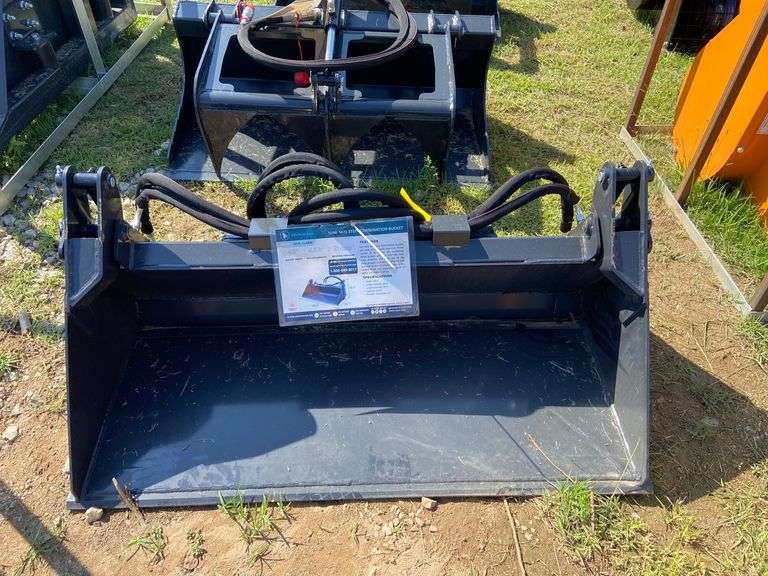 2025 Wolverine Unused MCB-11-48W Mini Skid Steer Combination Bucket,