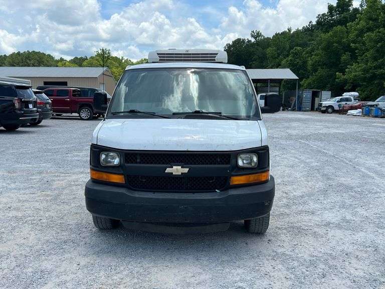 2016  CHEVROLET  Express 2016 Chevrolet Express Van with Refrigerated Cargo