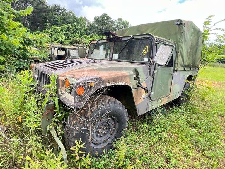 1989 AM General 4x4 Cargo/Troop Carrier Humvee