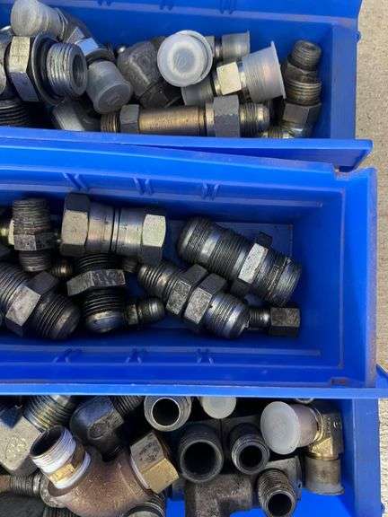 Lot - Hydraulic Fittings