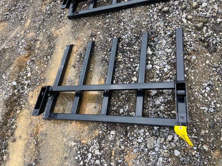 2025 Wolverine Unused TF3-66-2600G Debris Fork with 5 Teeth