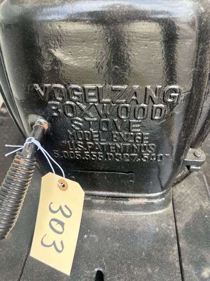 Vogelzang Boxwood Stove, Model BX26E