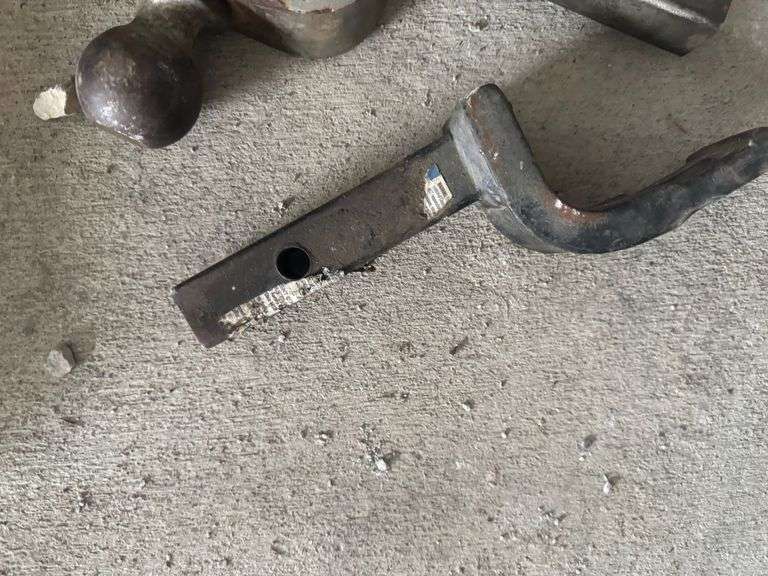 Lot - Hitches