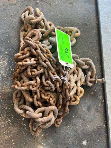 Rolling Table and Chain