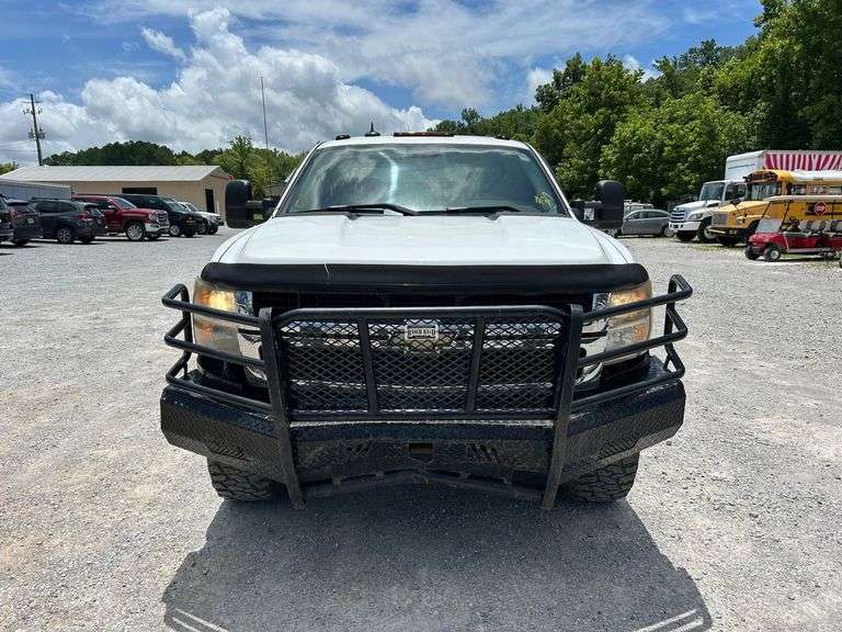 2009 Chevrolet Silverado 3500 4x4 Extended Cab Long Wheel Base