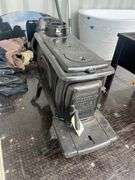 Vogelzang Boxwood Stove, Model BX26E