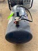 Campbell Hausfeld 7 Gal Air Tank