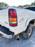 2006 GMC Sierra Pickup