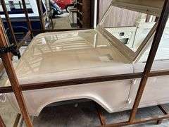 1966-1977 NEW Bronco Body - Chrome Yellow w/Black Top