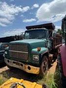 1983 Ford LT8000 Tandem Axle Dump Truck