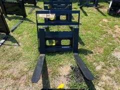 2025 Wolverine Unused MPF-11-2500G Mini Skid Steer Pallet Fork