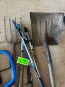 Lot - Yard Tools