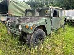 1992 AM General 4x4 Cargo/Troop Carrier Humvee