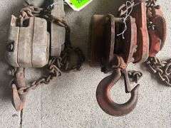 (2) Chain Hoist