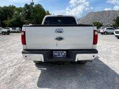 2013 Ford F-250 Super Duty Lariat 4x4 Pickup
