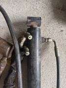 (2) Hydraulic Jacks